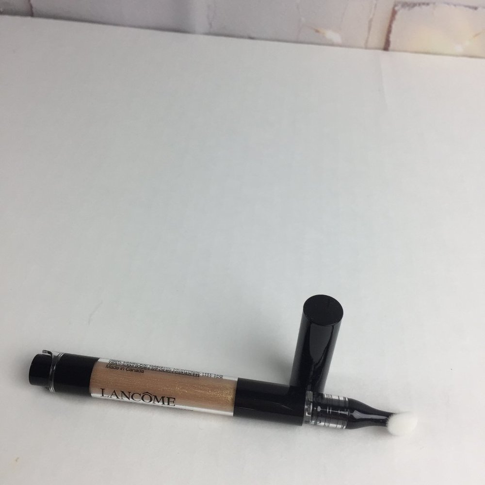 NEW: Lancome- CLICK and Glow-Highlighting Skin Fluid-01 - Picture 6 of 6